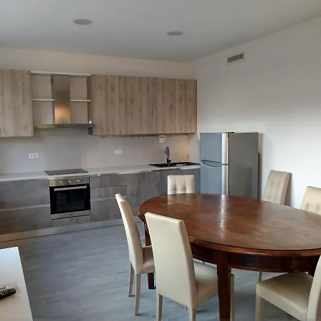 Costantino شقة ماشيراتا